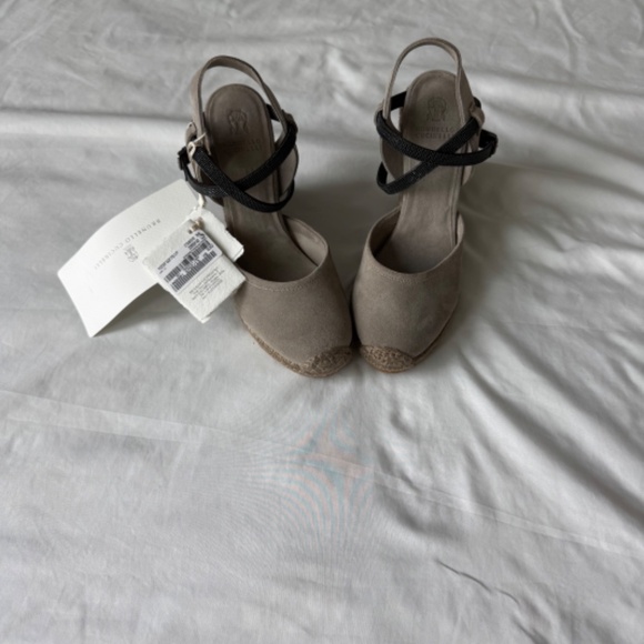 Brunello Cucinelli Suede Strappy Wedges Size 38 - Picture 9 of 10